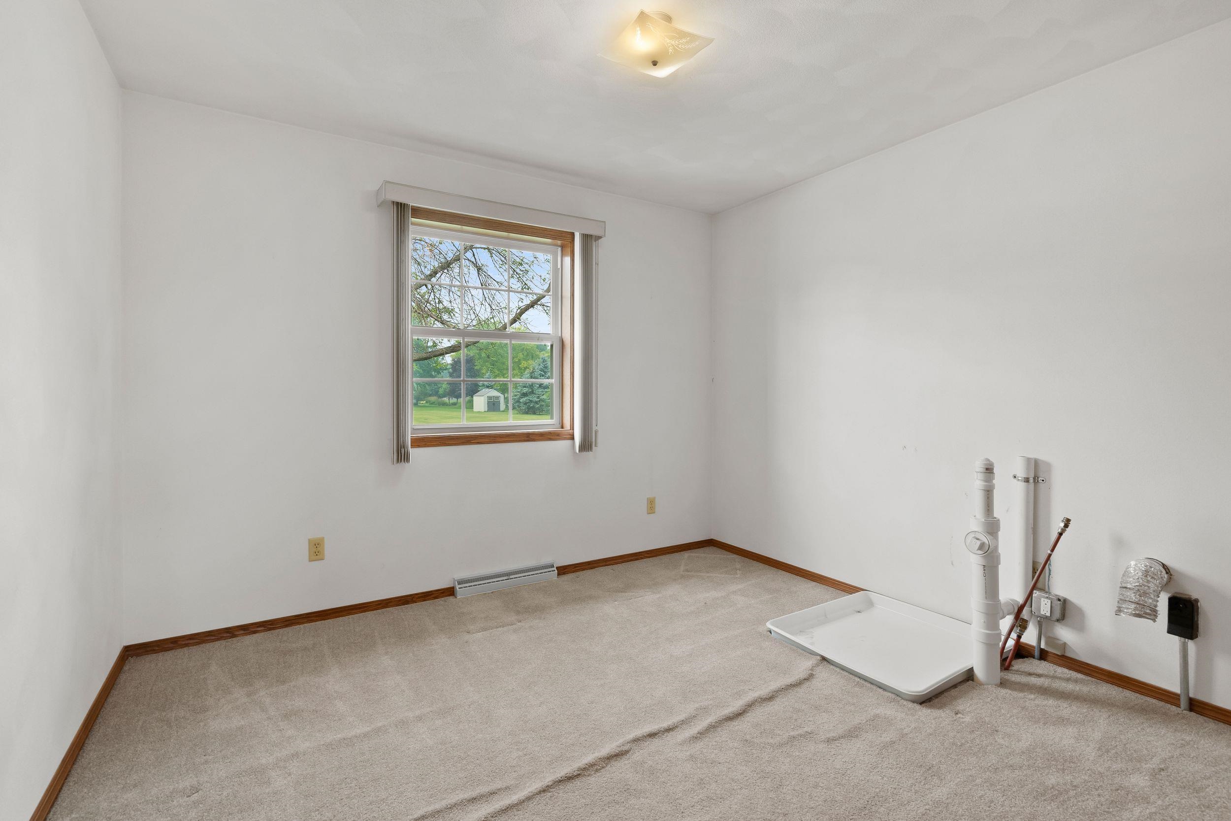 N162 Hopfensperger Road Appleton, WI 54915 - Photo 20 of 45