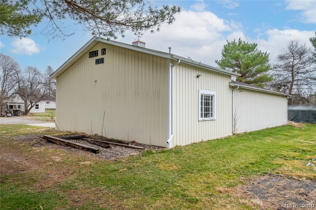 8219 North Genesee Road Mount Morris, MI 48458 - Photo 19 of 28