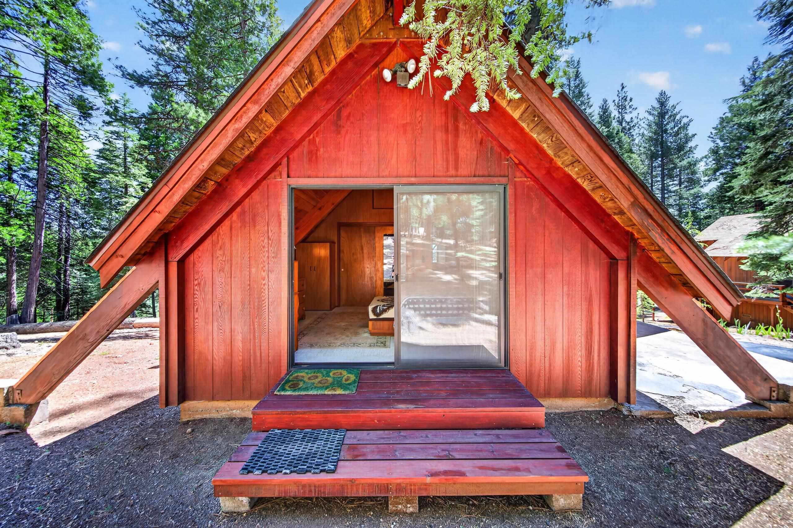 647 East Mountain Ridge Road Lake Almanor, CA 96137 - Photo 11 of 24