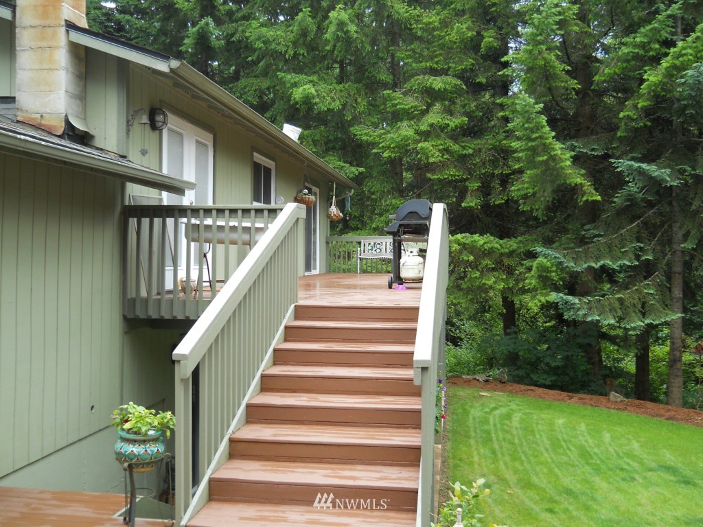 197 Devereese Road Chehalis, WA 98532 - Photo 14 of 25 Gallery Image 14