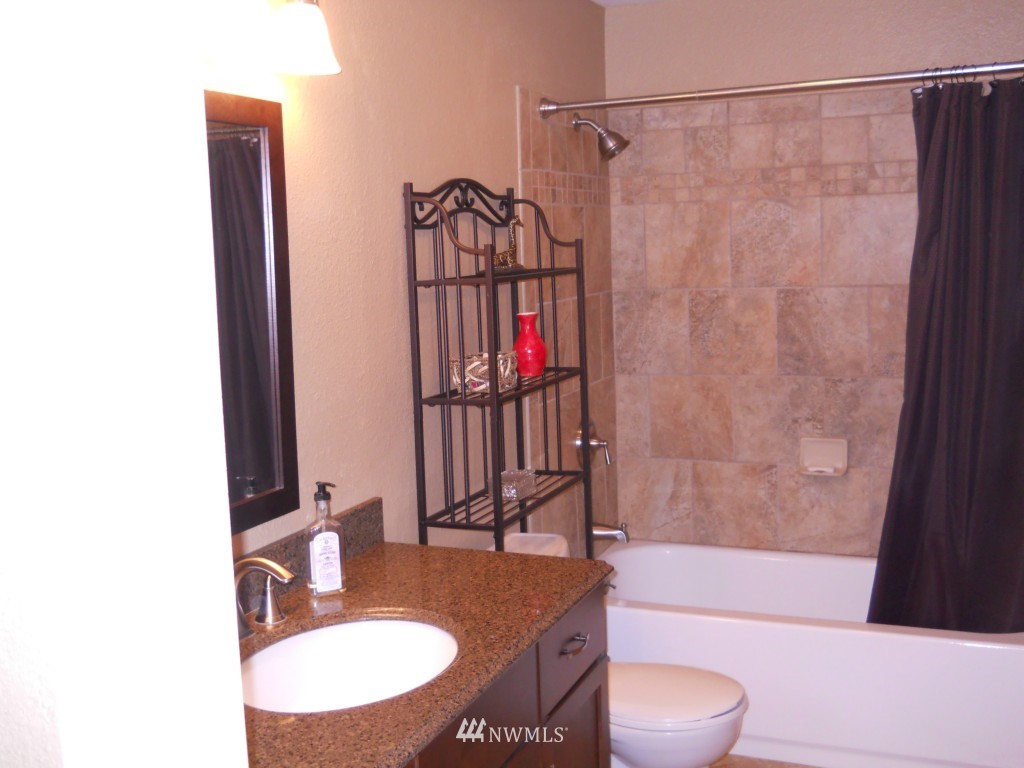 197 Devereese Road Chehalis, WA 98532 - Photo 21 of 25 Gallery Image 21