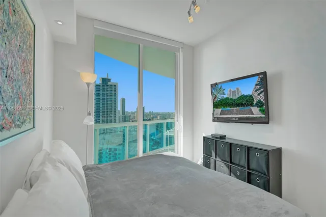 $6,900 | 2711 South Ocean Drive, Unit 2306, Hollywood, FL 33019