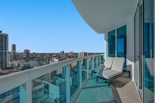 $6,900 | 2711 South Ocean Drive, Unit 2306, Hollywood, FL 33019