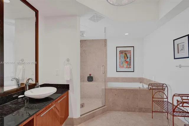 $6,900 | 2711 South Ocean Drive, Unit 2306, Hollywood, FL 33019