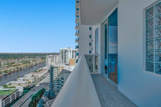 $6,900 | 2711 South Ocean Drive, Unit 2306, Hollywood, FL 33019