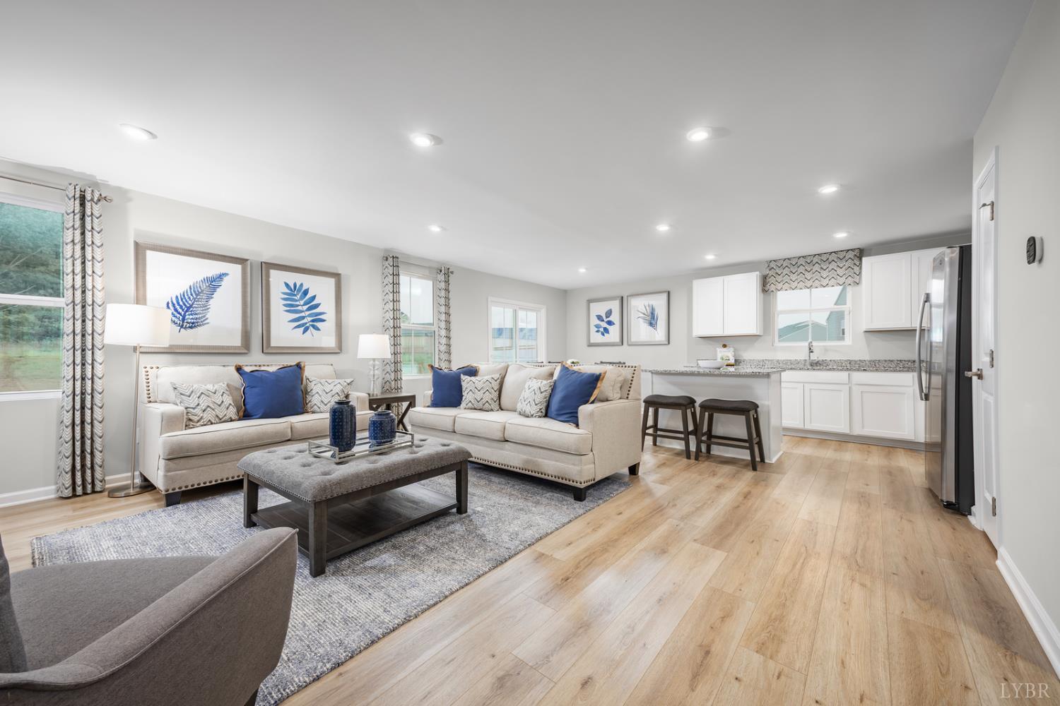 34 A Crossing Court Bedford, VA 24523 - Photo 2 of 14