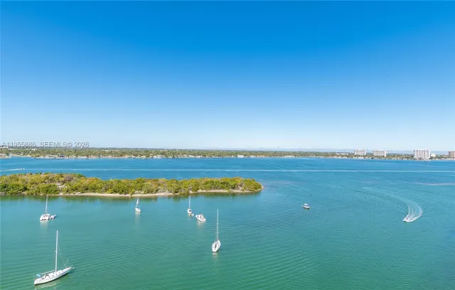 $5,900 | 7934 West Drive, Unit 705, North Bay Village, FL 33141