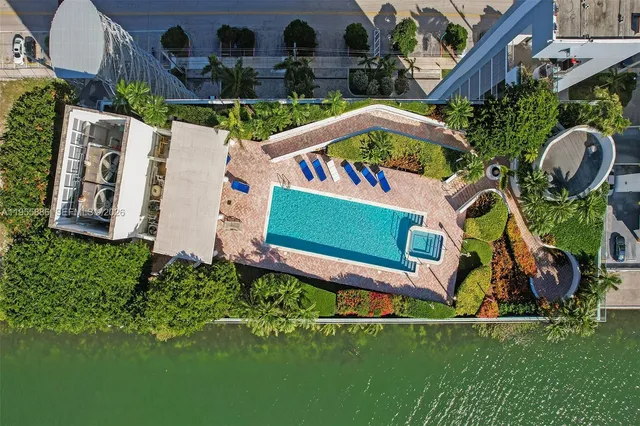 $5,900 | 7934 West Drive, Unit 705, North Bay Village, FL 33141