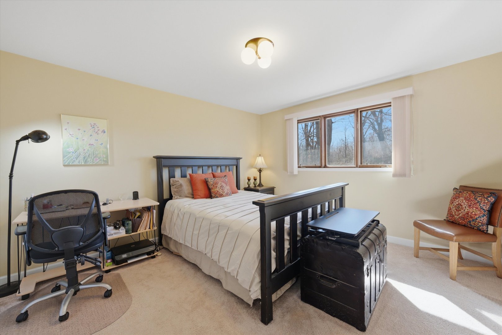 24346 South Timberline Trail Crete, IL 60417 - Photo 14 of 31 a bedroom with a bed and a chair