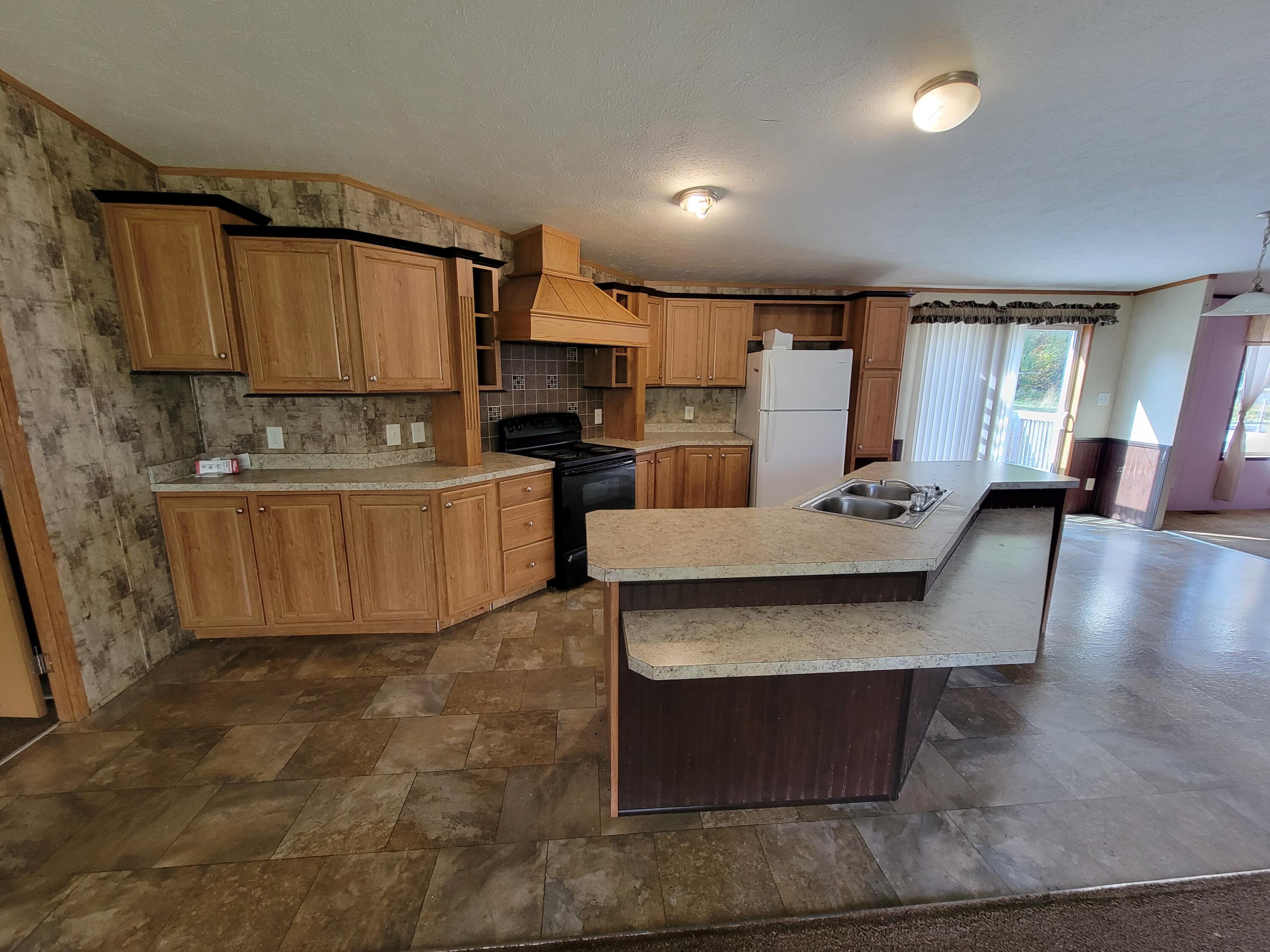 114 Presque Isle Road Mars Hill, ME 04758 - Photo 8 of 32 Kitchen2