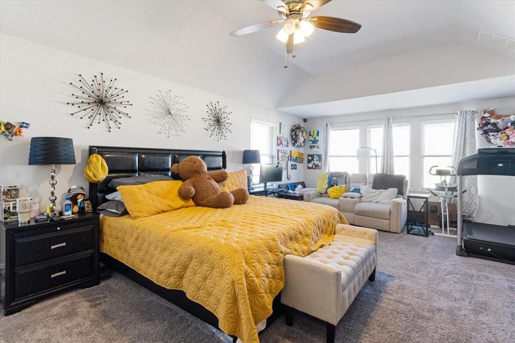 4209 Misty Ridge Street Mesquite, TX 75181 - Photo 25 of 40 a bedroom with bed and window