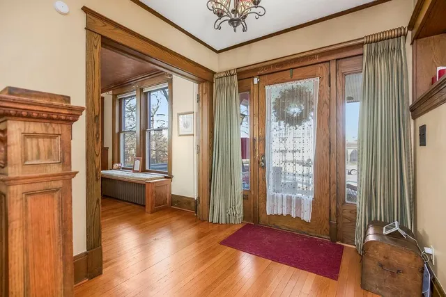 $650,000 | 1024 South Broadway Street, Leavenworth, KS 66048