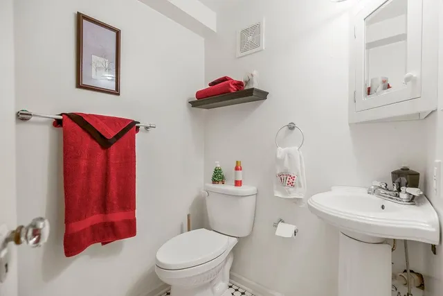 $650,000 | 1024 South Broadway Street, Leavenworth, KS 66048