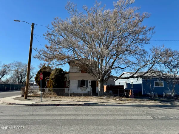 a view of a house with a outdoor space