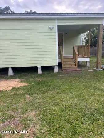 $1,500 | 117 South Poydras Street, Breaux Bridge, LA 70517