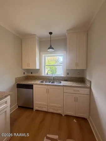 $1,500 | 117 South Poydras Street, Breaux Bridge, LA 70517