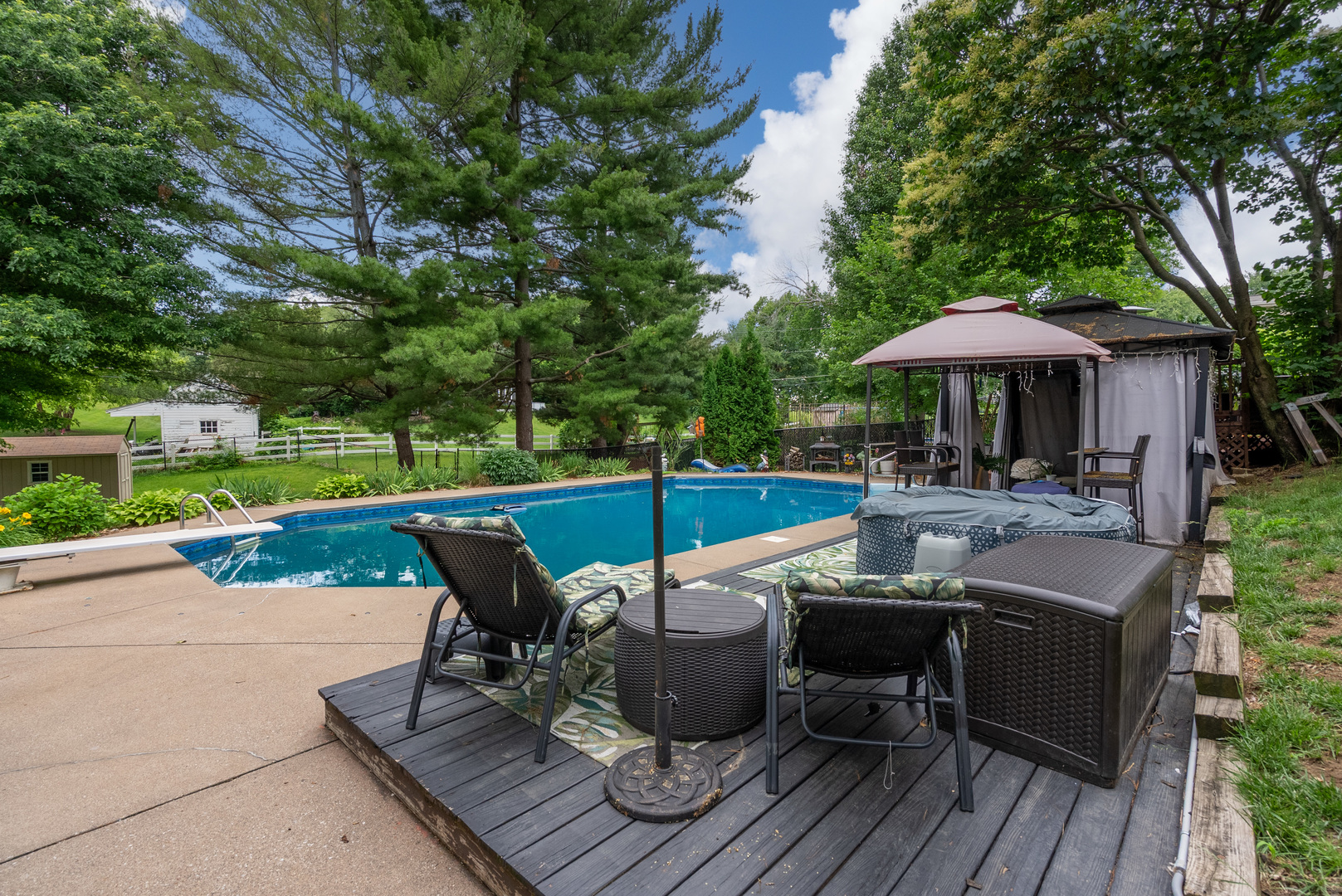 3726 Ridgewood Drive Davenport, IA 52807 - Photo 40 of 58