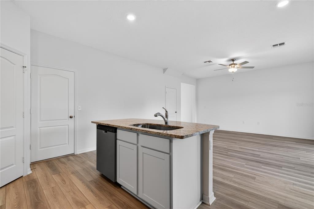 13485 Leaping Water Way Astatula, FL 34705 - Photo 12 of 40