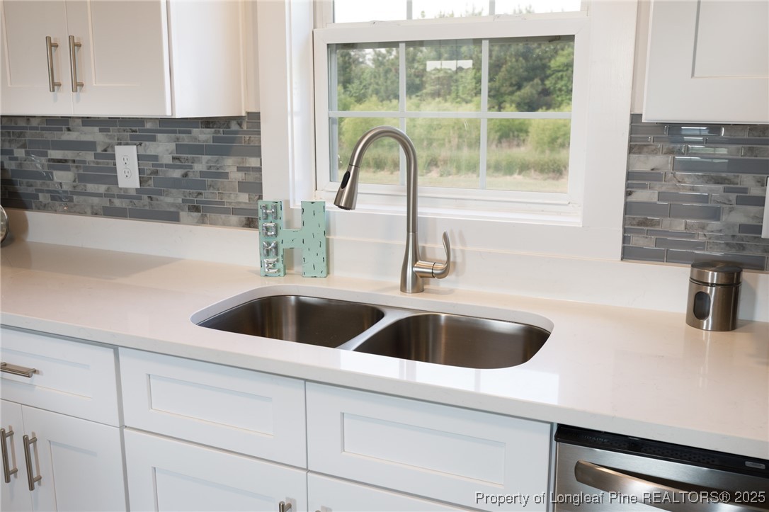 6231 Dunn Road Roseboro, NC 28382 - Photo 8 of 25 Gallery Image 8