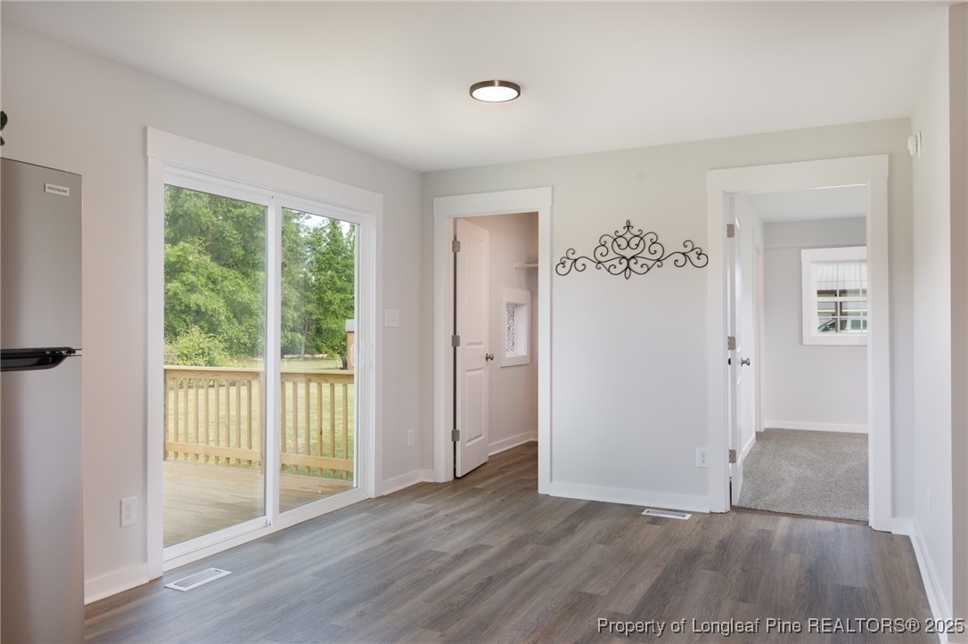 6231 Dunn Road Roseboro, NC 28382 - Photo 10 of 25 Gallery Image 10