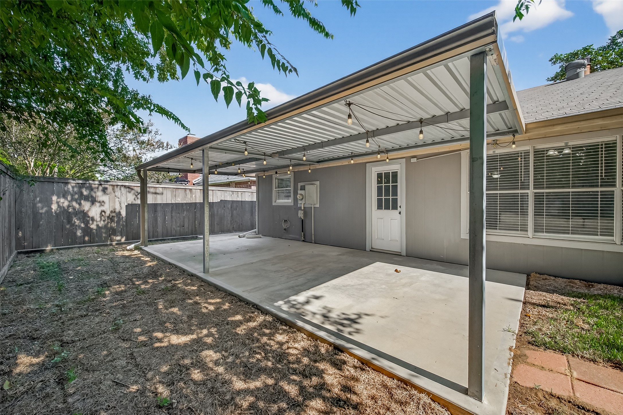 1407 Somercotes Lane Channelview, TX 77530 - Photo 26 of 28 a view of a backyard