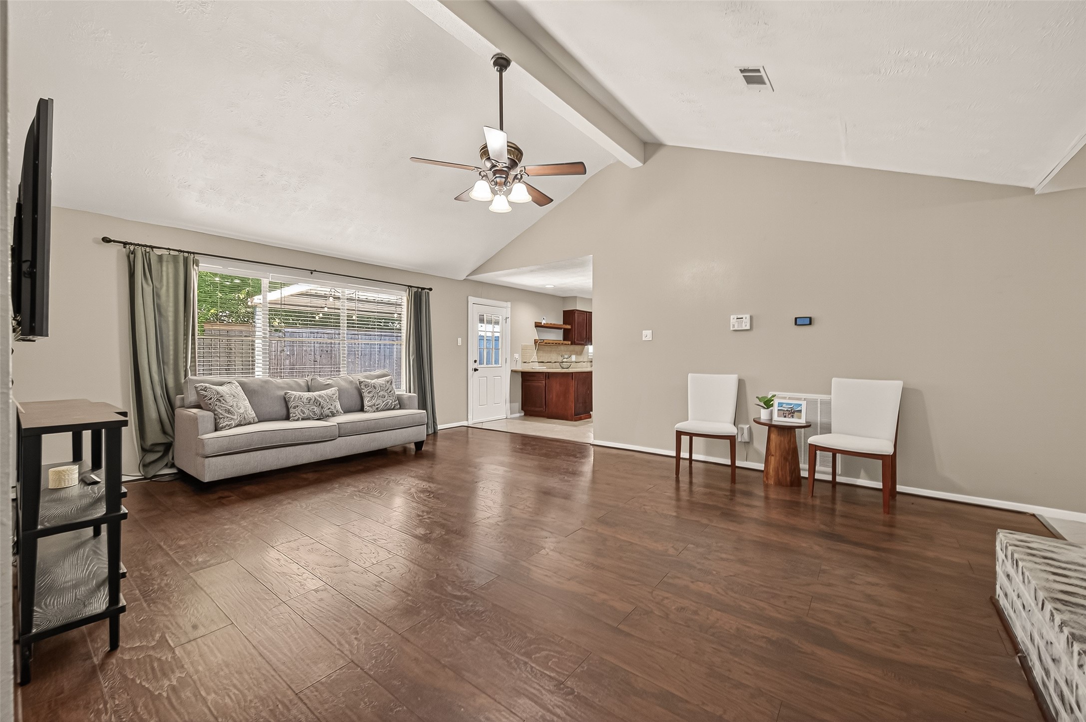 1407 Somercotes Lane Channelview, TX 77530 - Photo 5 of 28 a view of a livingroom with furniture and a table chair
