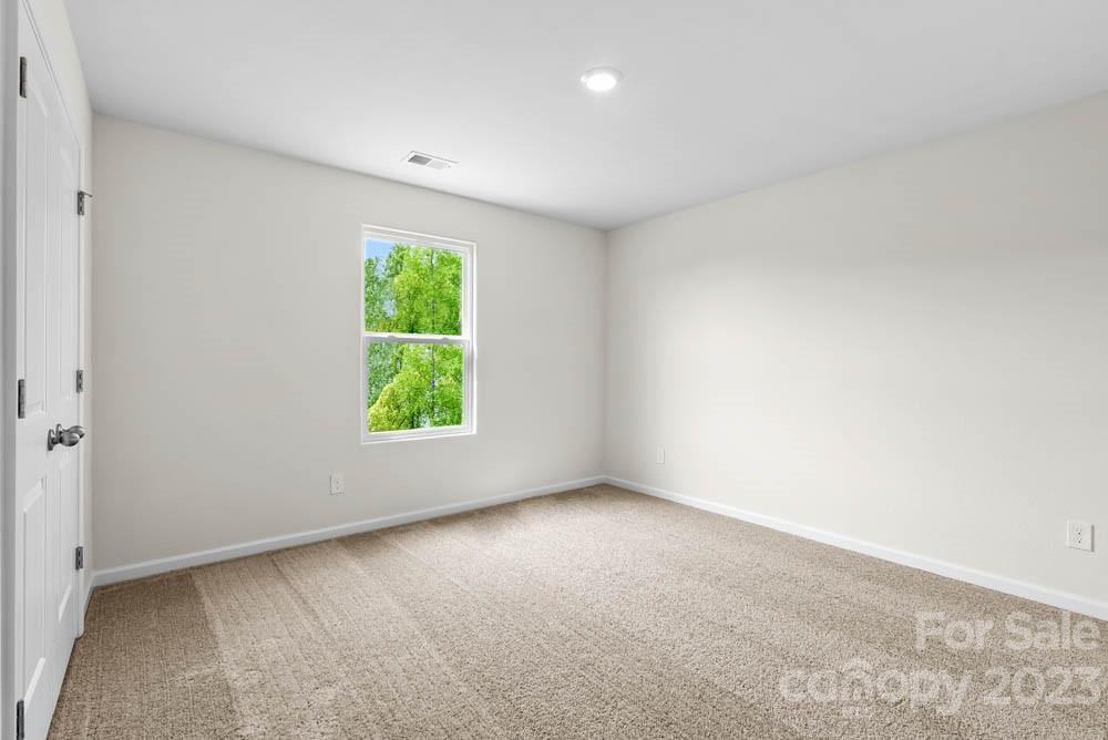 1748 Nia Road Charlotte, NC 28215 - Photo 15 of 18 Gallery Image 15
