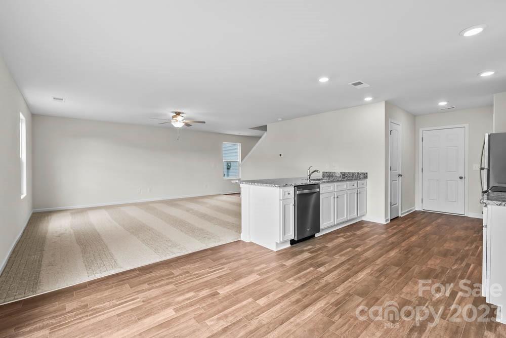 1748 Nia Road Charlotte, NC 28215 - Photo 7 of 18 Gallery Image 7