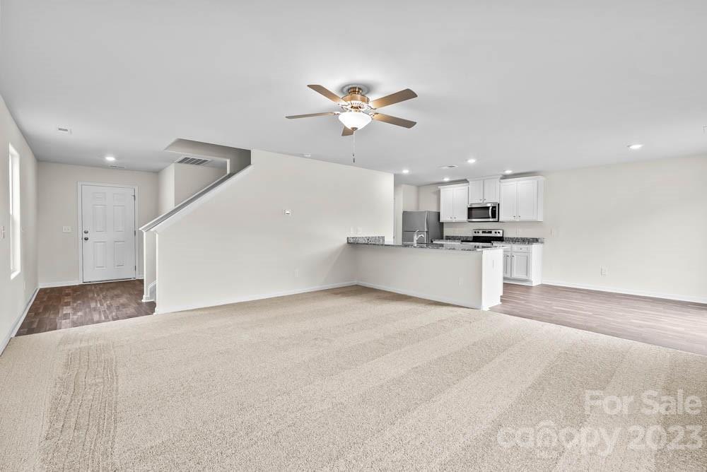 1748 Nia Road Charlotte, NC 28215 - Photo 8 of 18 Gallery Image 8