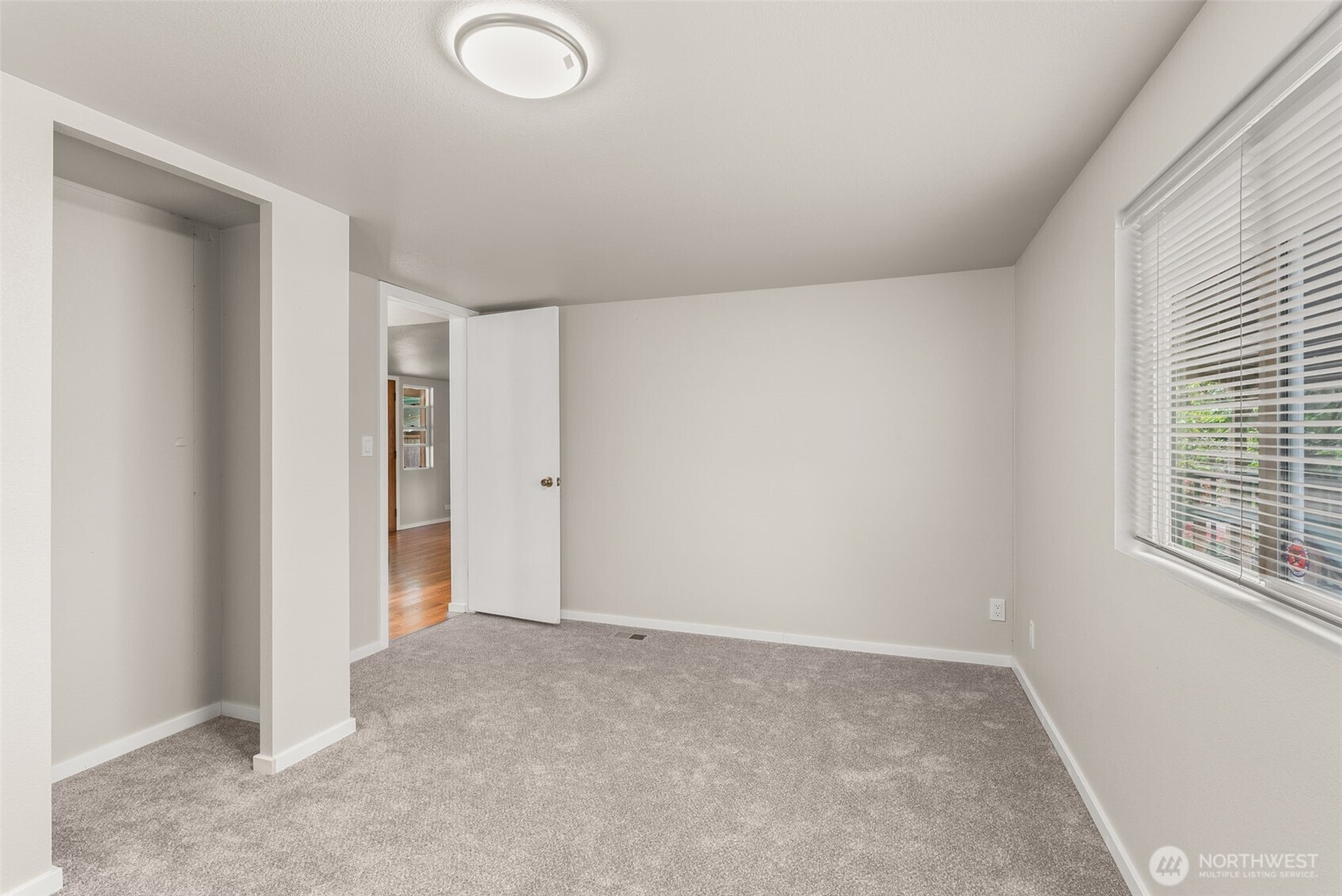 510 Duterrow Road Southeast, Unit 4 Olympia, WA 98513 - Photo 13 of 35
