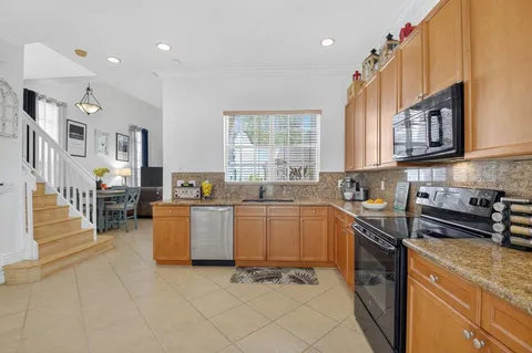 $435,000 | 616 Northwest 25th Avenue, Unit 616, Boynton Beach, FL 33426