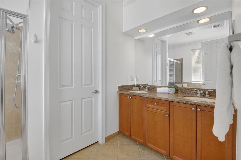 616 Northwest 25th Avenue, Unit 616 Boynton Beach, FL 33426 - Photo 25 of 41