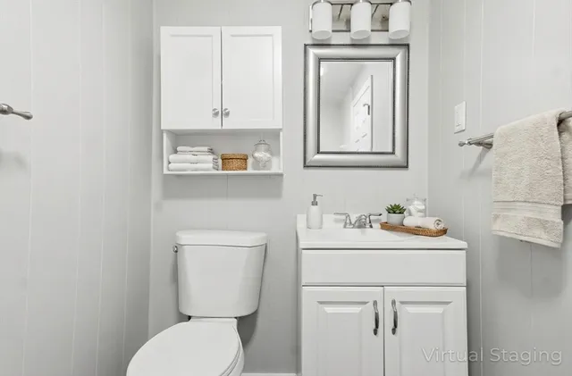 $2,550 | 18 Fountain Lane, Unit 2, Weymouth, MA 02190