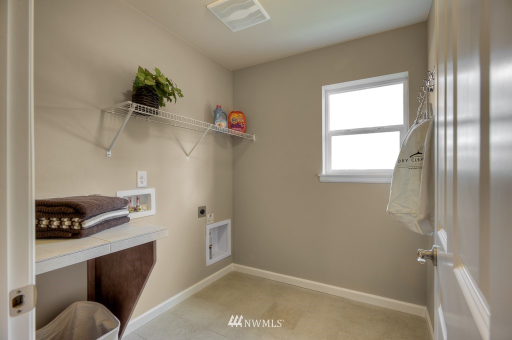 310 221st Place Southwest, Unit L2003 Bothell, WA 98021 - Photo 11 of 20