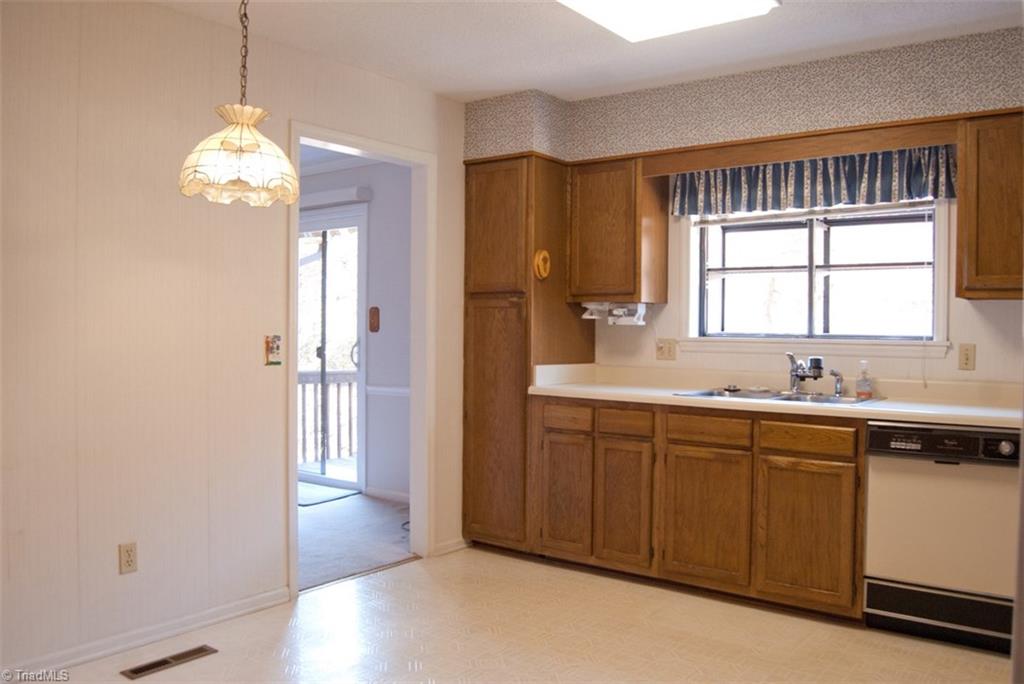 153 Old Mill Road High Point, NC 27265 - Photo 6 of 20 Gallery Image 6