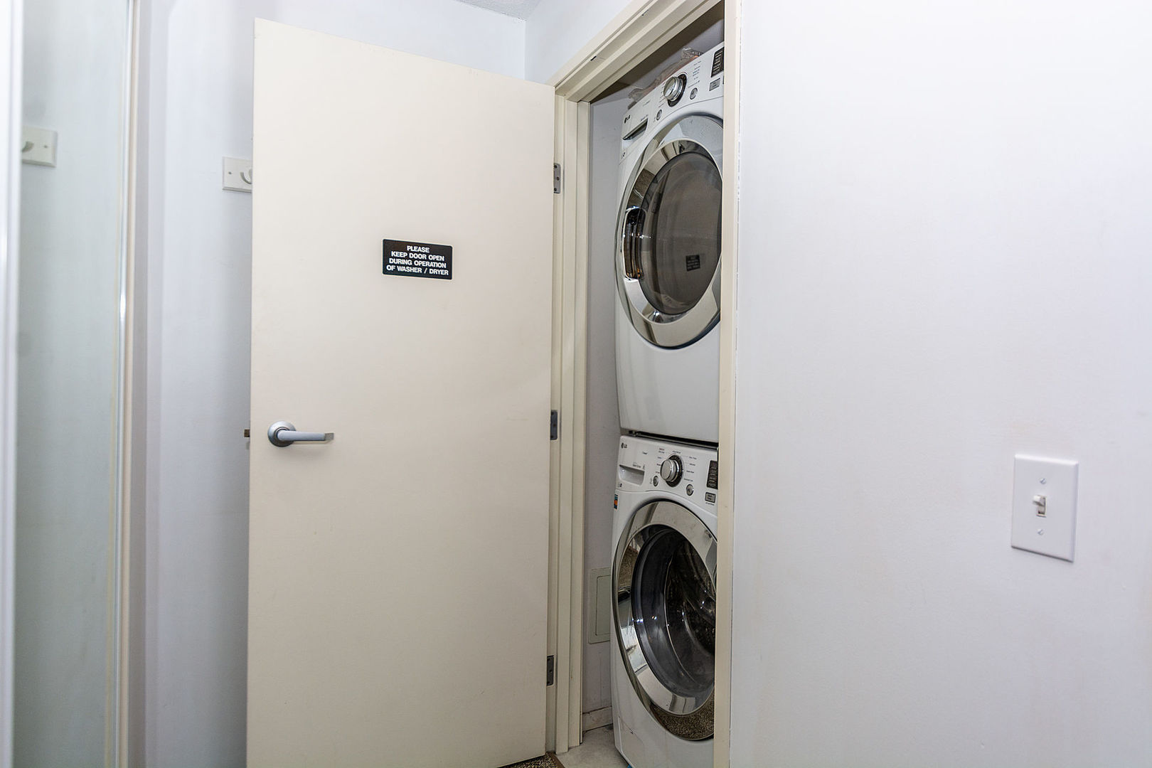 800 Elgin Road, Unit 504 Evanston, IL 60201 - Photo 11 of 13