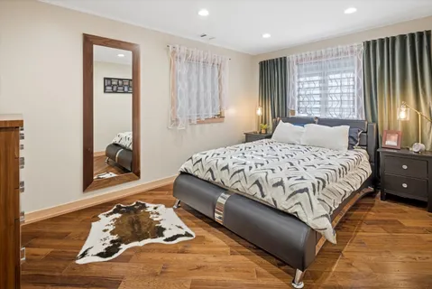 $599,900 | 7730 Brookhaven Avenue, Darien, IL 60561