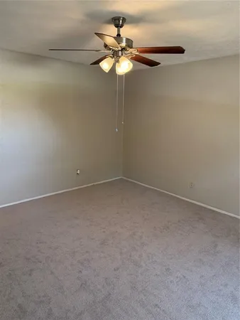 $2,150 | 829 Pinoak Drive, Grand Prairie, TX 75052