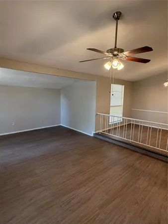 $2,150 | 829 Pinoak Drive, Grand Prairie, TX 75052