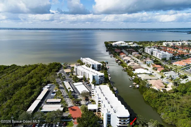 a picture of city view