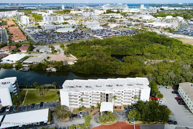 a view of building with outdoor space and seating space