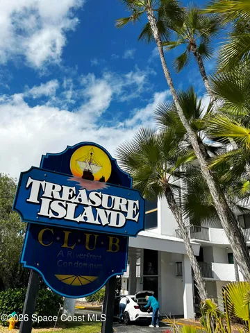 a sign that is on the wall of building