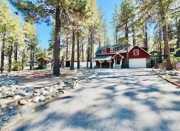$3,200 | 1155 Lark Road, Wrightwood, CA 92397