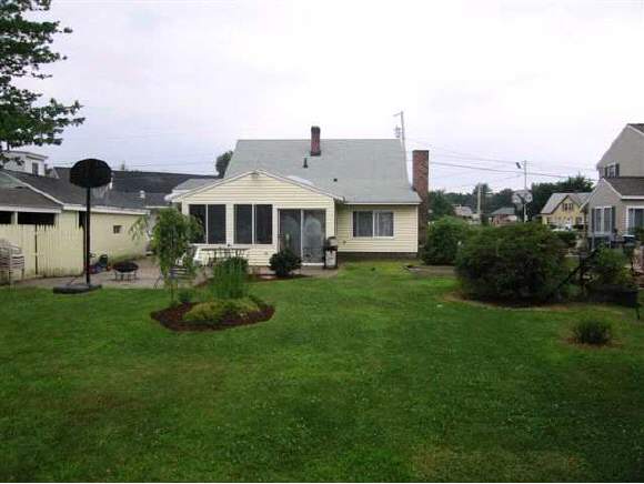 12 Rochambeau Street Goffstown, NH 03102 - Photo 1 of 5