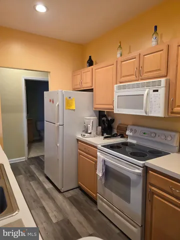 $1,800 | 100 Cascade Lane, Unit 108, Rehoboth Beach, DE 19971