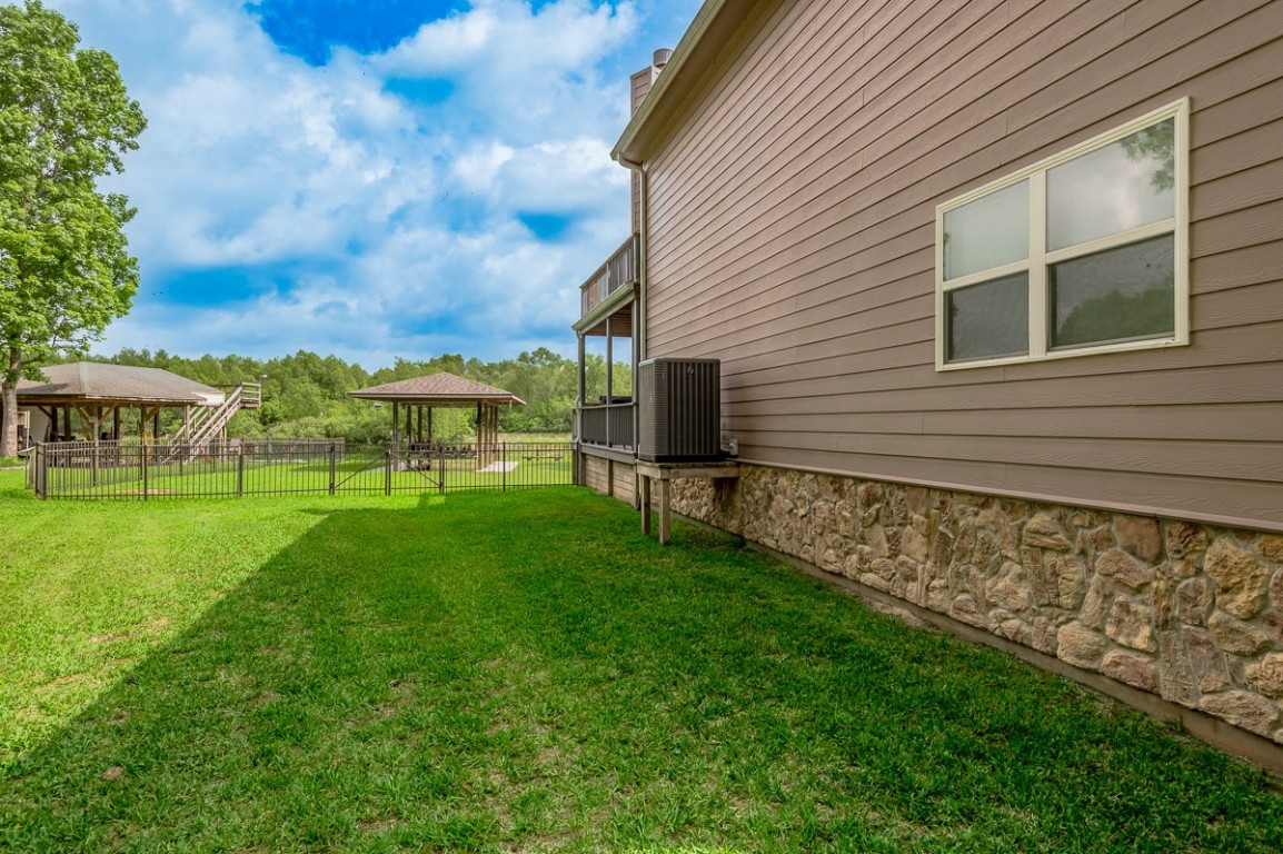 7 Lakeside Trinity, TX 75862 - Photo 33 of 37