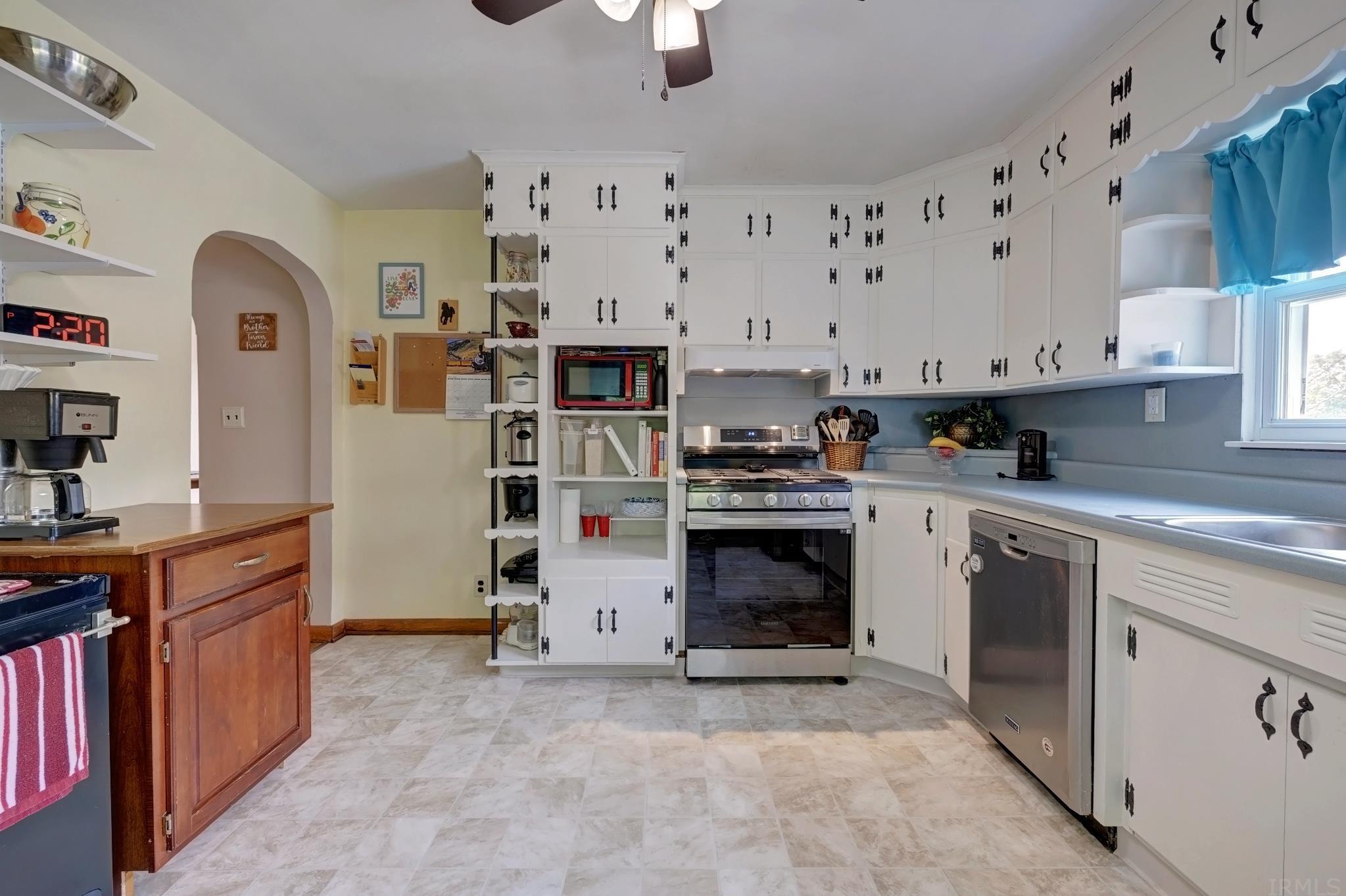 1447 East Oolitic Road Bedford, IN 47421 - Photo 25 of 35 Gallery Image 25