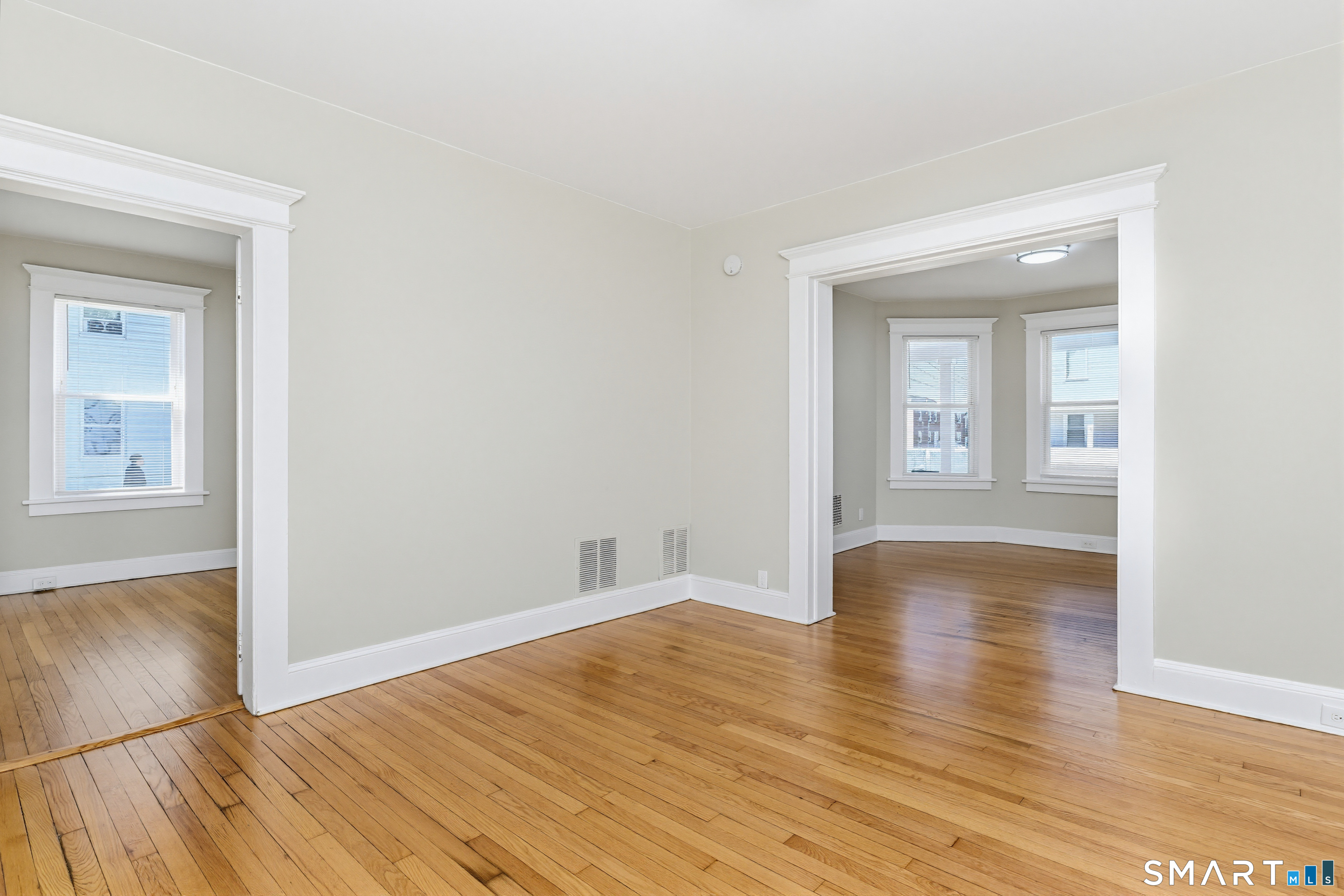885 Grand Street Bridgeport, CT 06604 - Photo 26 of 40