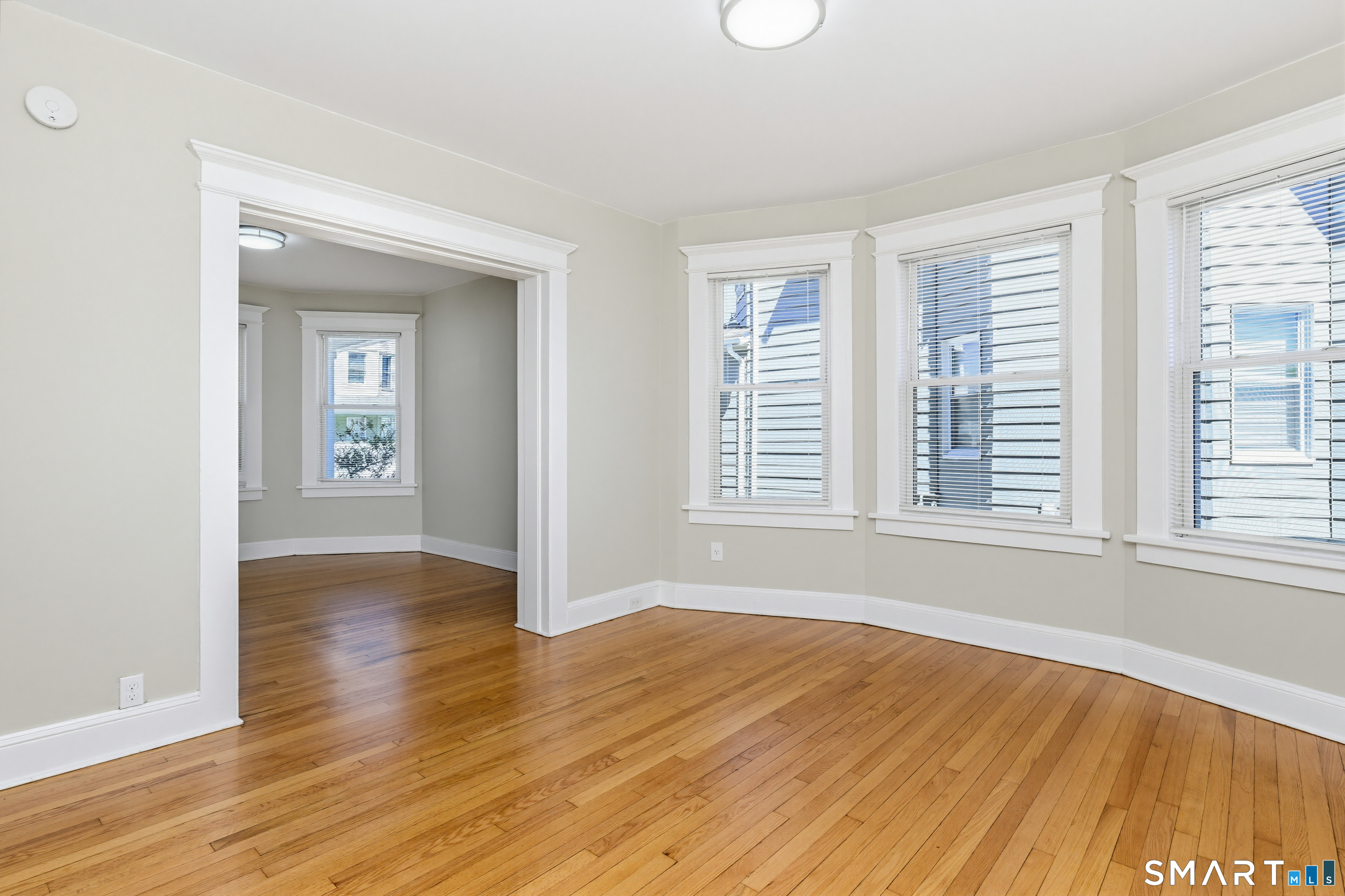885 Grand Street Bridgeport, CT 06604 - Photo 27 of 40