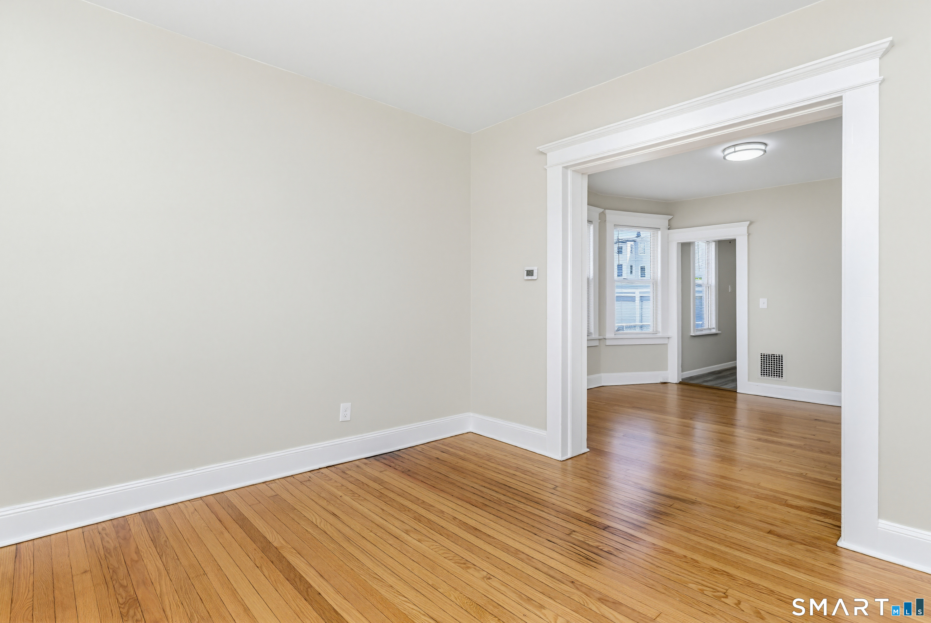 885 Grand Street Bridgeport, CT 06604 - Photo 9 of 40